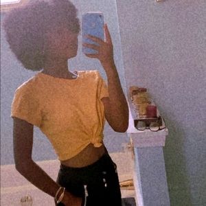 Meet your Posher, Evania